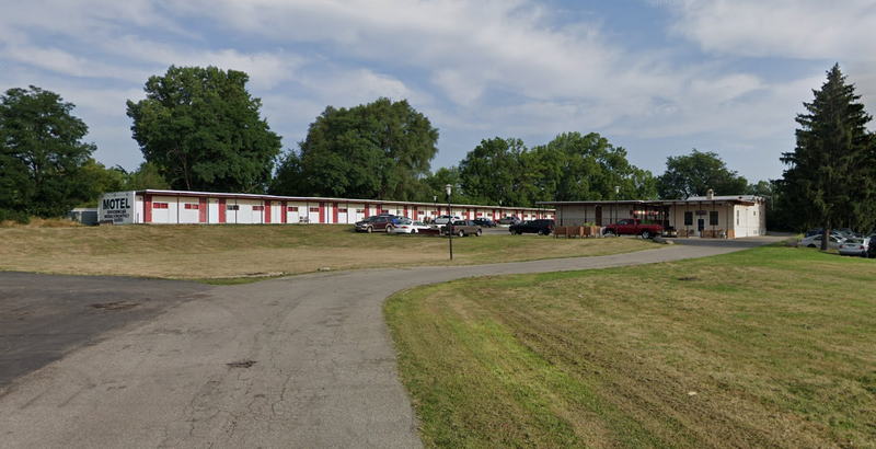 Waterford Motel (Highlander Motel, Thrift Courts of America) - 2022 Street View